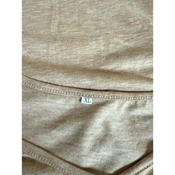 Ruffle Shoulder Women's V-Necked Smocked Soft Knit Pullover Top Size XL Tan NWOT - Picture 7 of 8